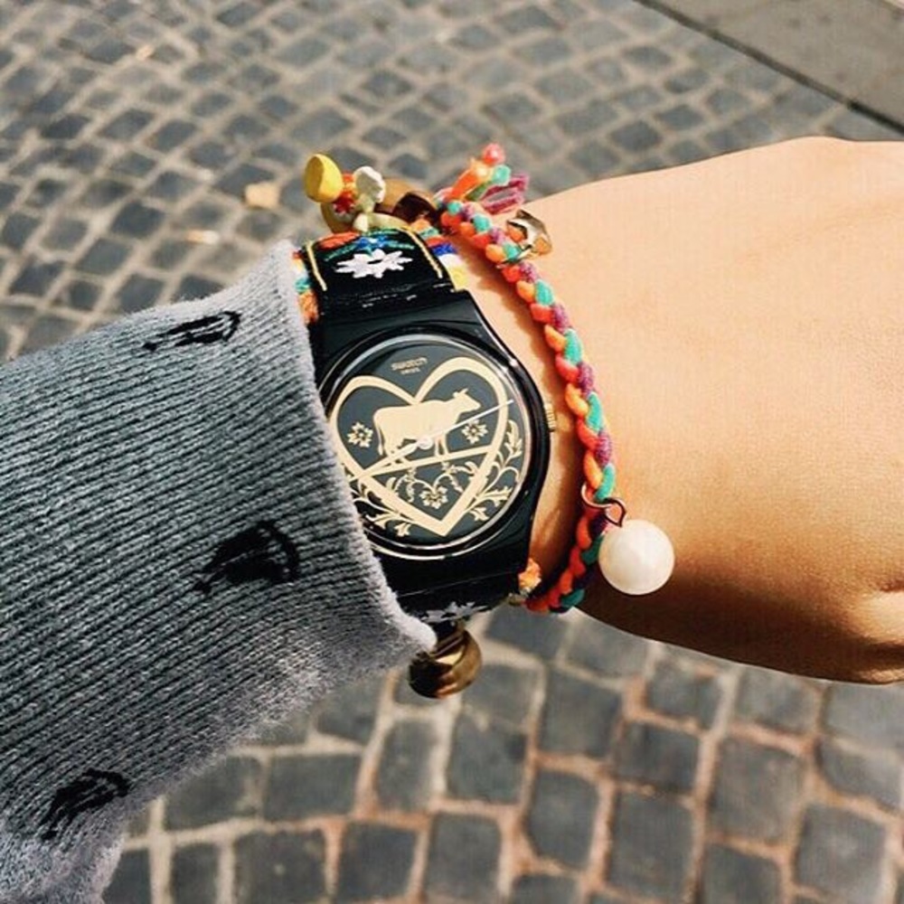 Swatch DIE GLOCKE Leather Unisex Watch